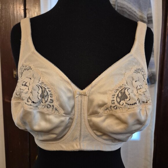 Vintage Lillyette tan bra with lace accent size 36 DD - Picture 1 of 6